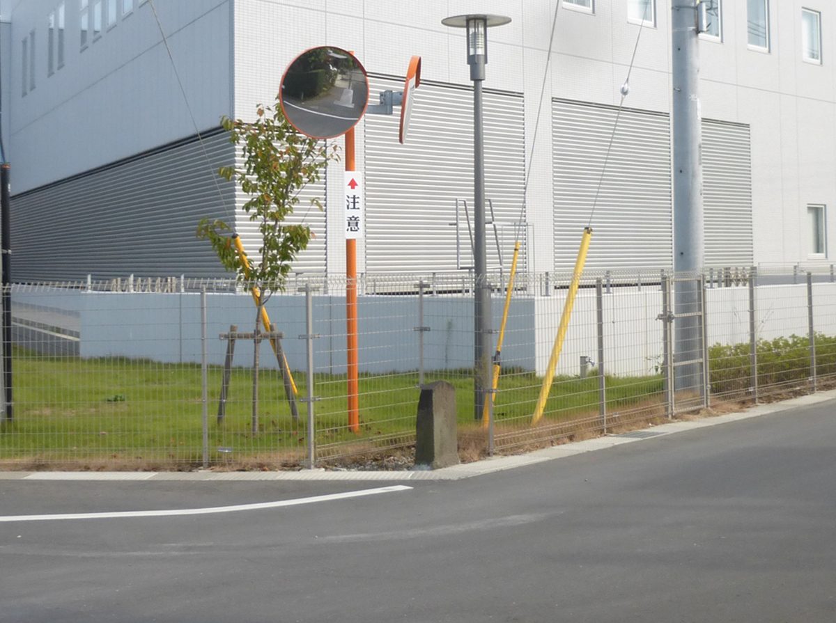 金ヶ作の庚申供養塔道標